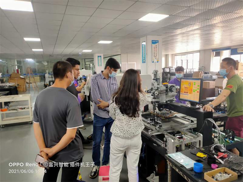 富興智能插件機市場不光國內